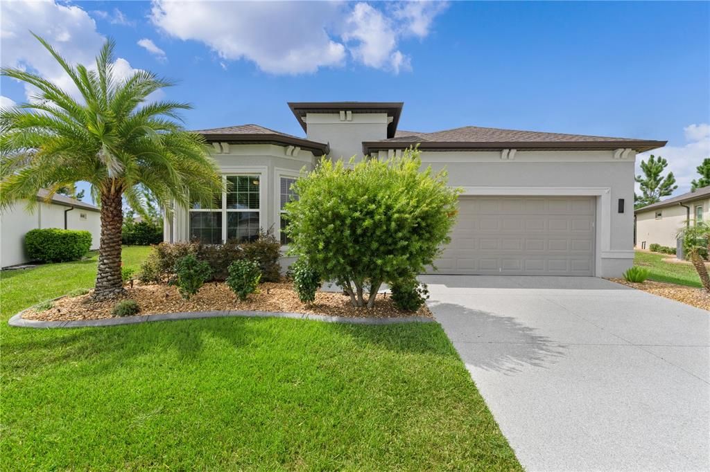 For Sale: $300,000 (3 beds, 2 baths, 2110 Square Feet)