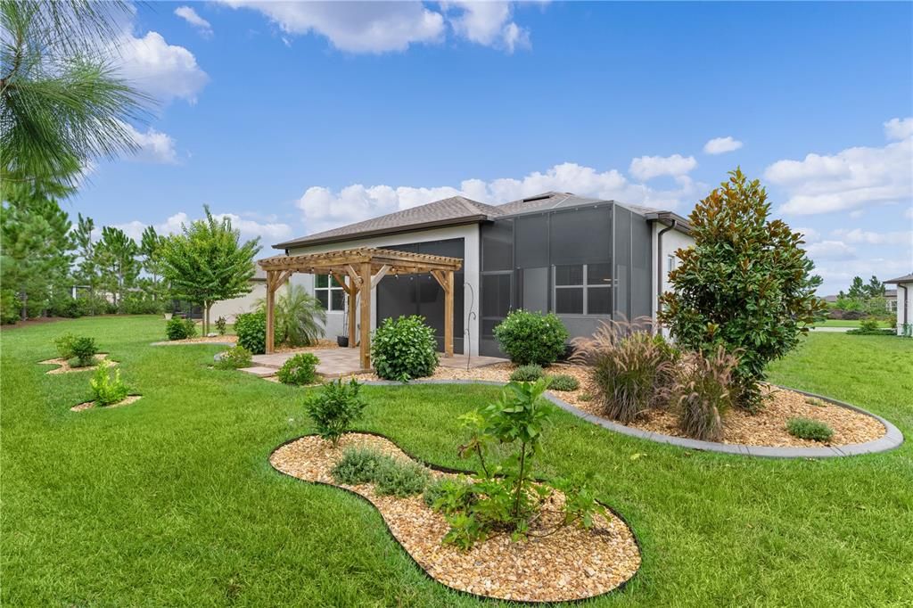 For Sale: $300,000 (3 beds, 2 baths, 2110 Square Feet)
