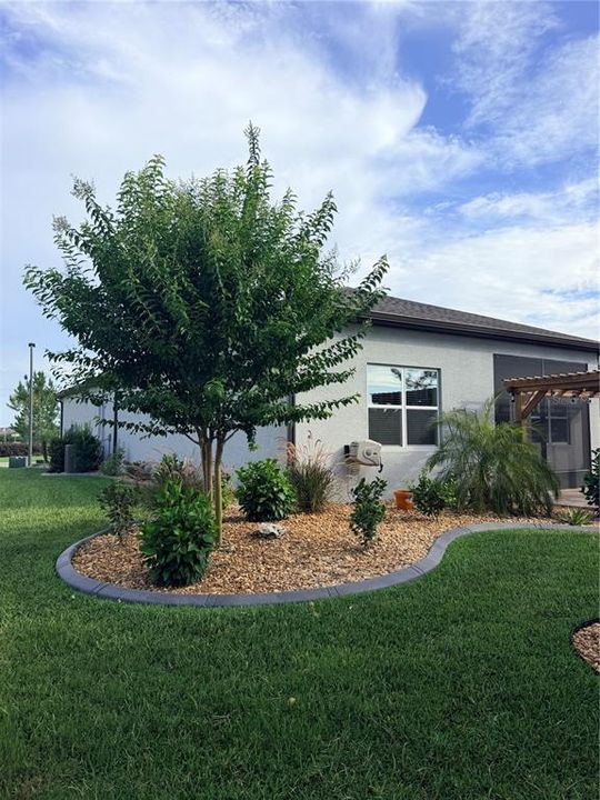 For Sale: $300,000 (3 beds, 2 baths, 2110 Square Feet)