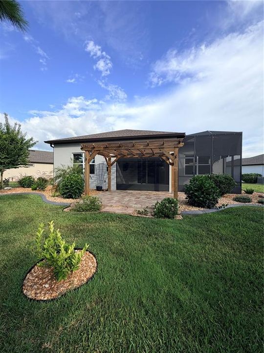 For Sale: $300,000 (3 beds, 2 baths, 2110 Square Feet)