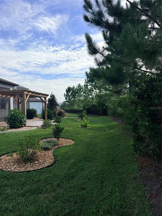 For Sale: $300,000 (3 beds, 2 baths, 2110 Square Feet)