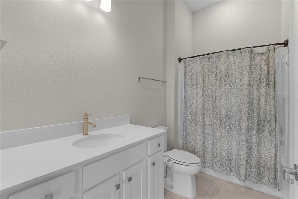 For Sale: $300,000 (3 beds, 2 baths, 2110 Square Feet)