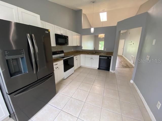 En Venta: $322,000 (3 camas, 2 baños, 1471 Pies cuadrados)