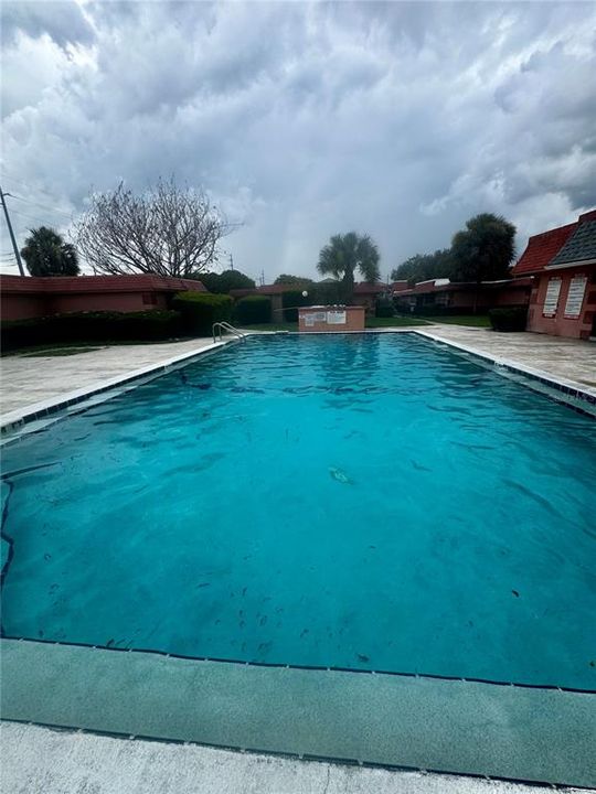 For Sale: $99,000 (1 beds, 1 baths, 730 Square Feet)