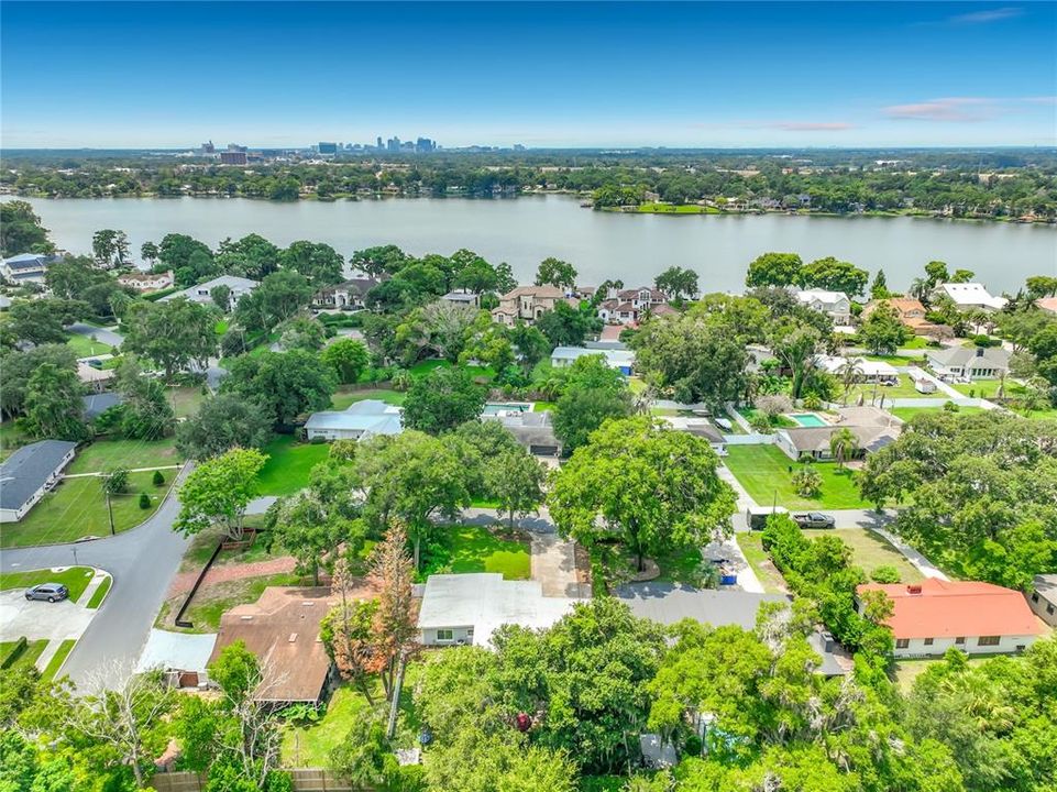 Activo con contrato: $624,900 (4 camas, 2 baños, 1933 Pies cuadrados)
