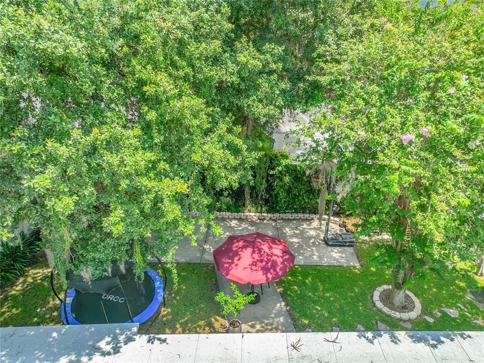 Activo con contrato: $624,900 (4 camas, 2 baños, 1933 Pies cuadrados)