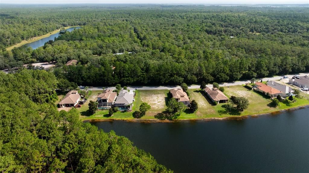 На продажу: $100,000 (0.17 acres)