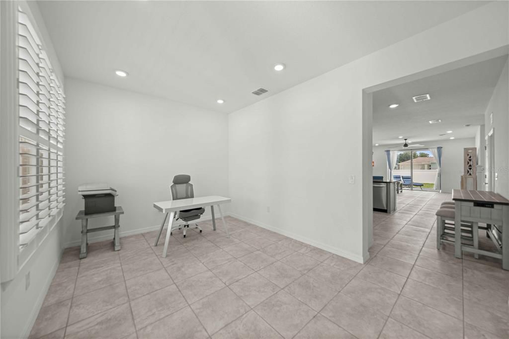For Rent: $2,800 (4 beds, 2 baths, 2409 Square Feet)