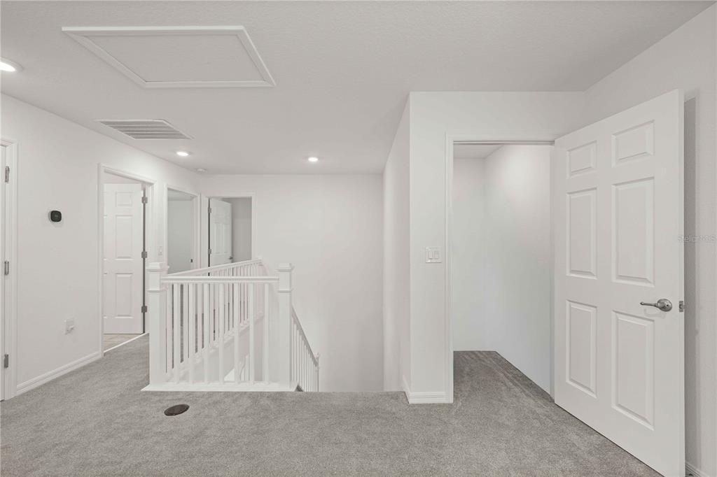 For Rent: $2,800 (4 beds, 2 baths, 2409 Square Feet)