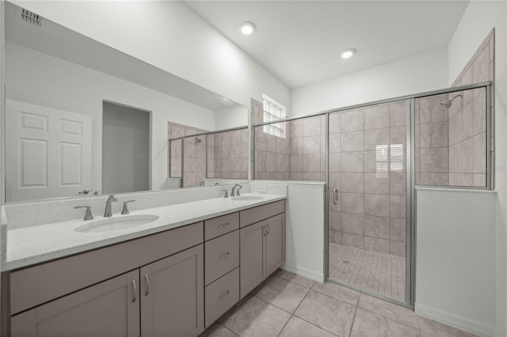 For Rent: $2,800 (4 beds, 2 baths, 2409 Square Feet)