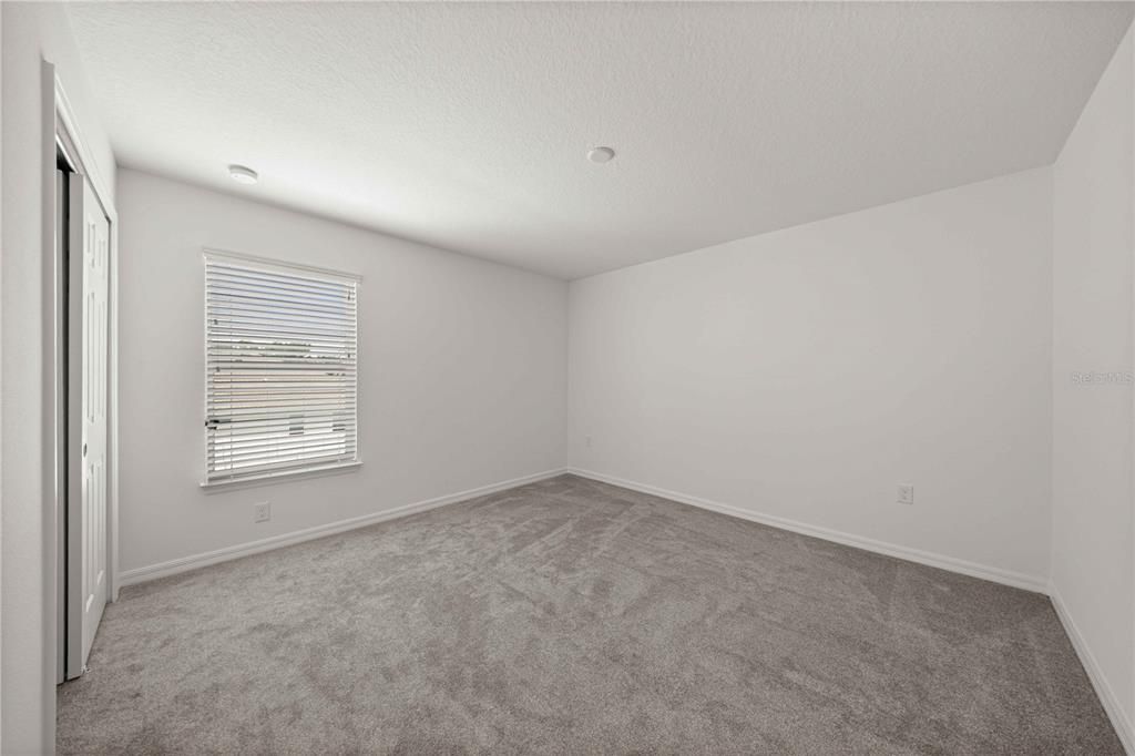For Rent: $2,800 (4 beds, 2 baths, 2409 Square Feet)