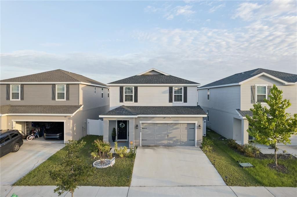 For Rent: $2,750 (4 beds, 2 baths, 2036 Square Feet)