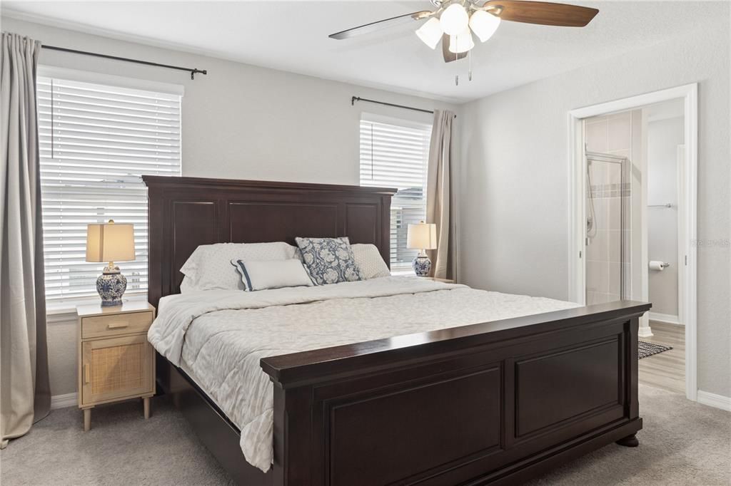 For Rent: $2,750 (4 beds, 2 baths, 2036 Square Feet)