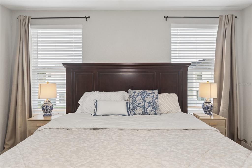 For Rent: $2,750 (4 beds, 2 baths, 2036 Square Feet)