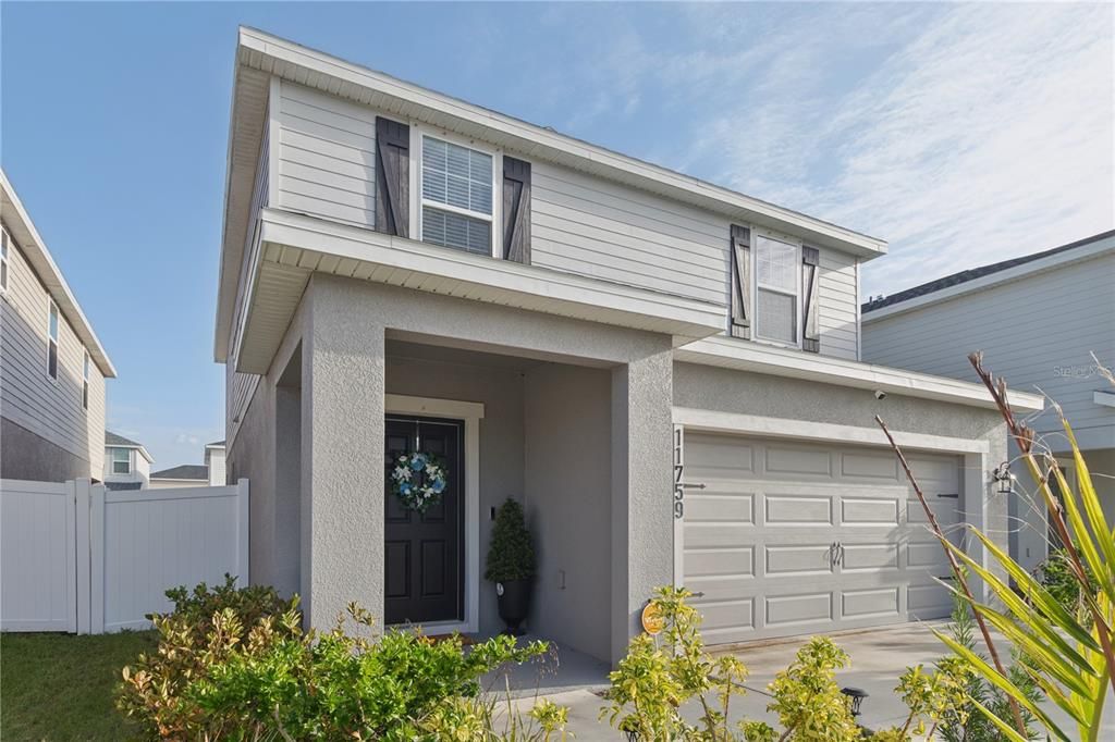 For Rent: $2,750 (4 beds, 2 baths, 2036 Square Feet)