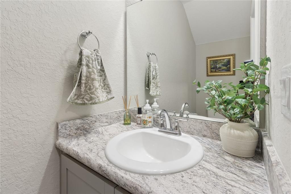 For Rent: $2,750 (4 beds, 2 baths, 2036 Square Feet)