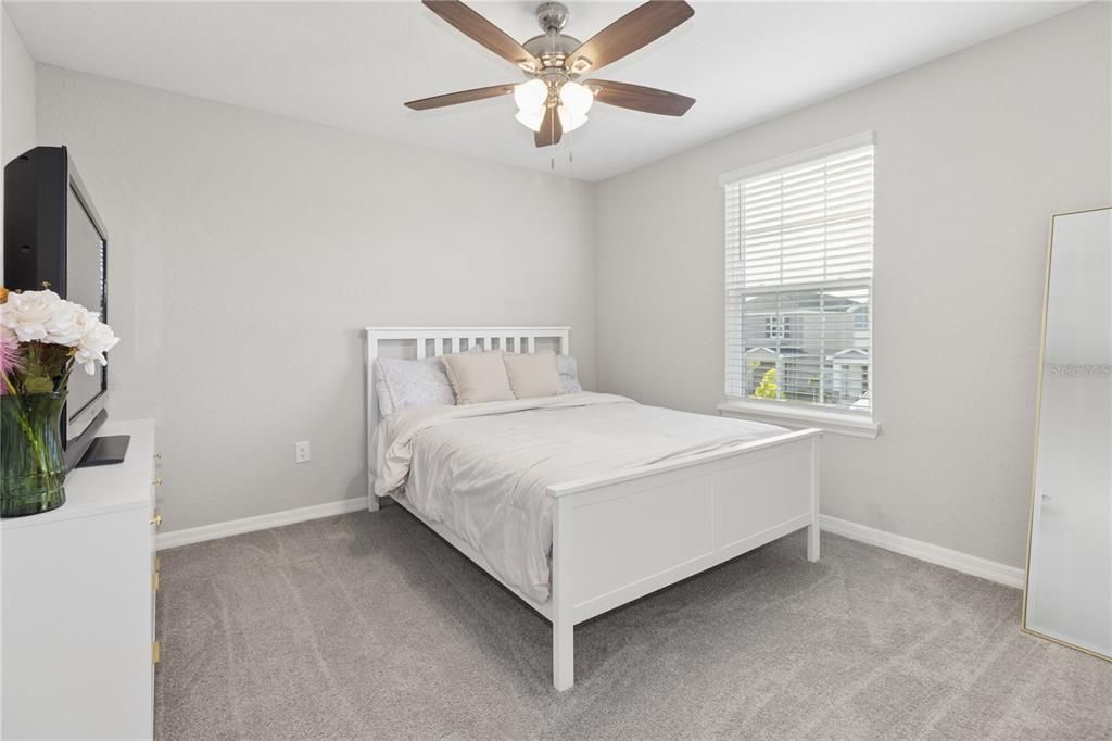 For Rent: $2,750 (4 beds, 2 baths, 2036 Square Feet)