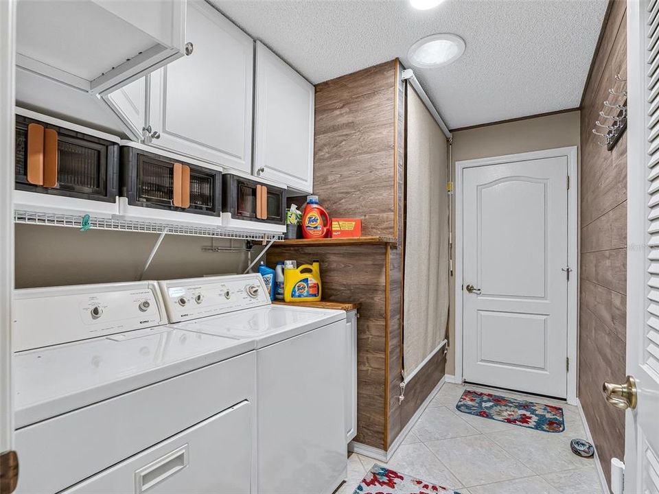En Venta: $420,000 (3 camas, 2 baños, 1749 Pies cuadrados)