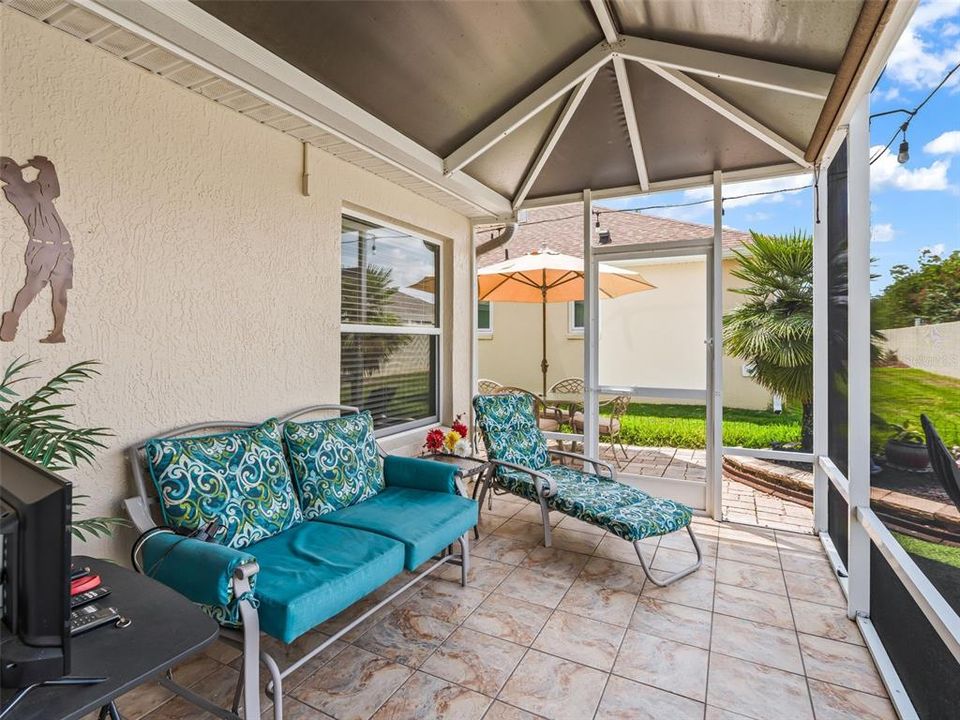 En Venta: $420,000 (3 camas, 2 baños, 1749 Pies cuadrados)