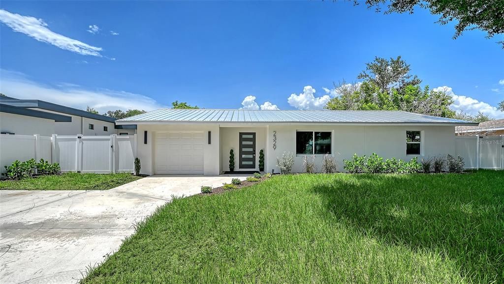 For Sale: $795,000 (3 beds, 2 baths, 1866 Square Feet)