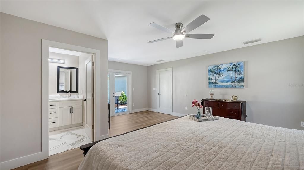 For Sale: $795,000 (3 beds, 2 baths, 1866 Square Feet)