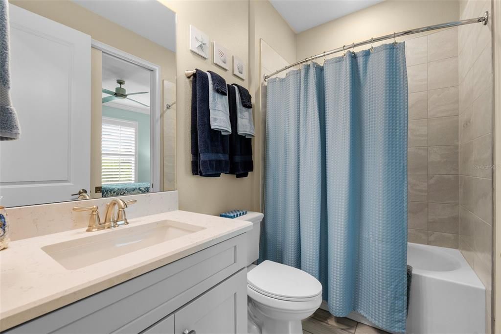 For Sale: $525,000 (2 beds, 2 baths, 1558 Square Feet)
