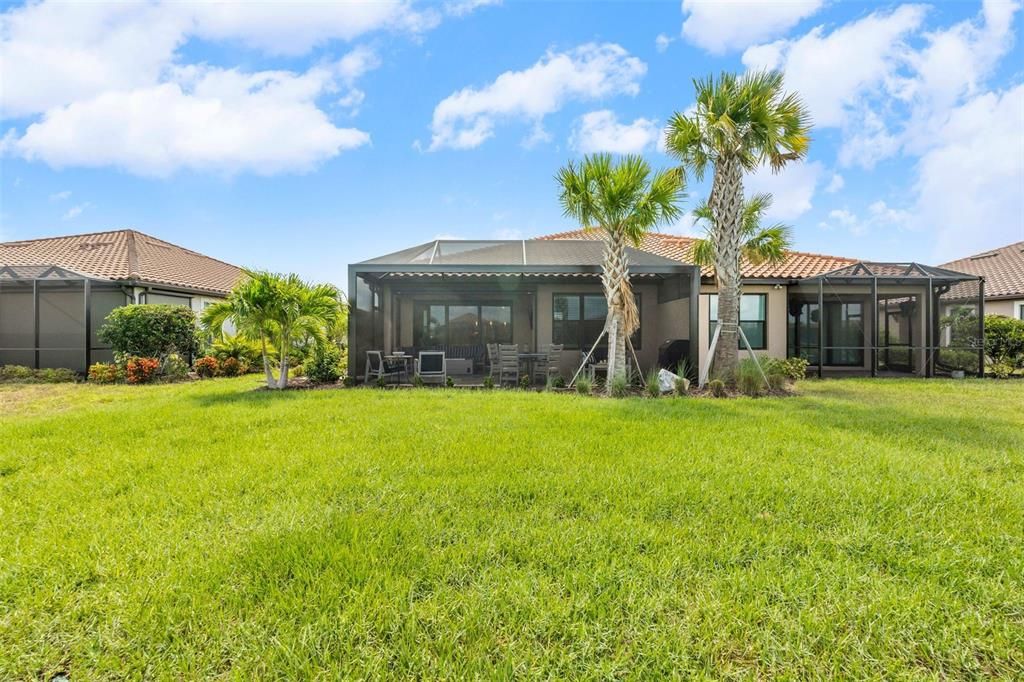 For Sale: $525,000 (2 beds, 2 baths, 1558 Square Feet)