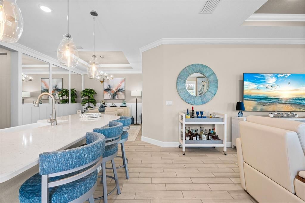 For Sale: $525,000 (2 beds, 2 baths, 1558 Square Feet)