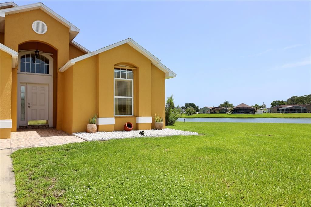 На продажу: $379,900 (3 спален, 2 ванн, 1466 Квадратных фут)