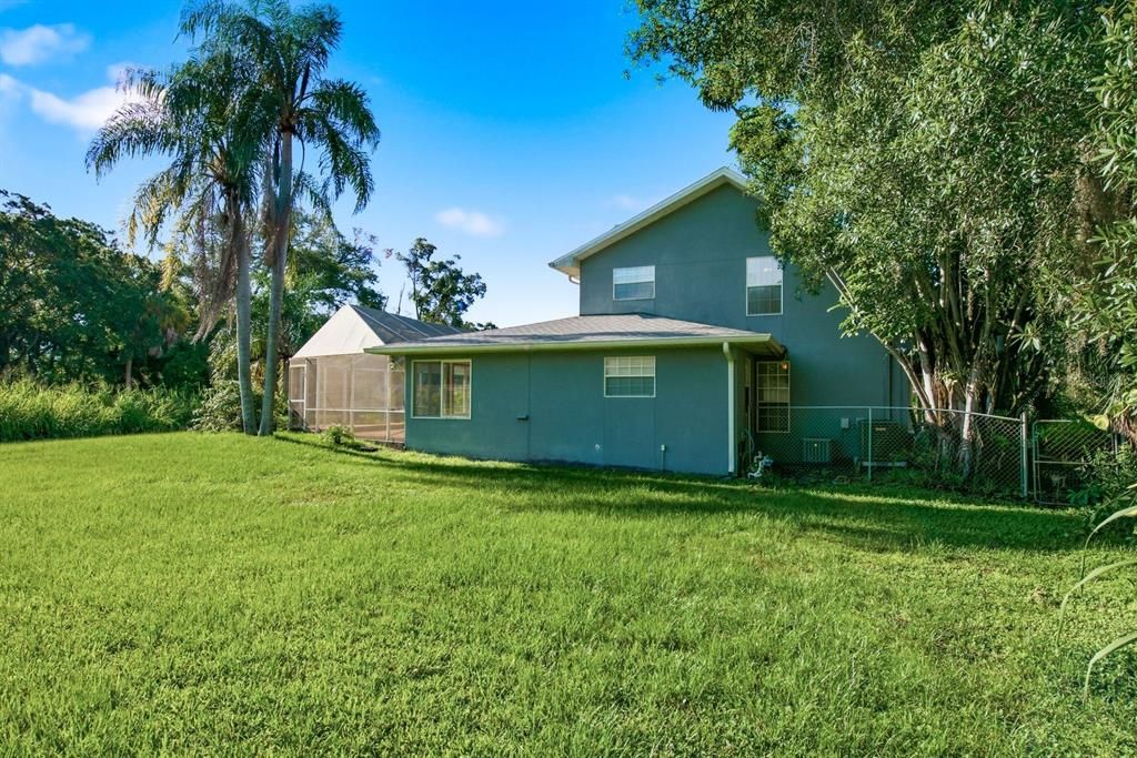 For Sale: $845,000 (5 beds, 2 baths, 3248 Square Feet)