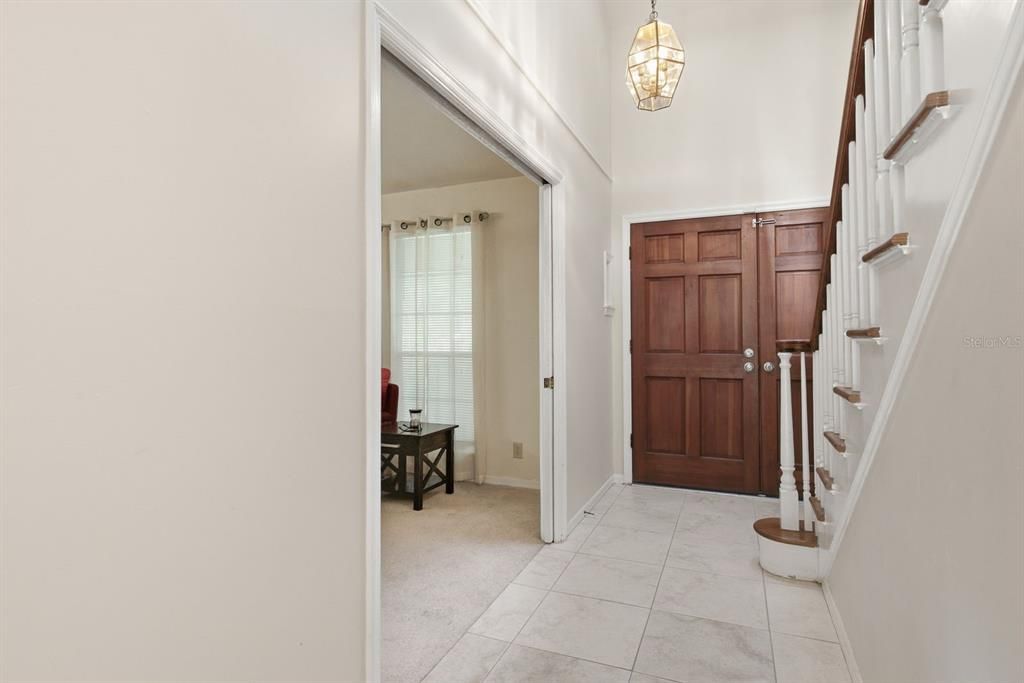 En Venta: $845,000 (5 camas, 2 baños, 3248 Pies cuadrados)