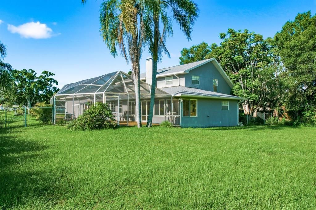 En Venta: $845,000 (5 camas, 2 baños, 3248 Pies cuadrados)