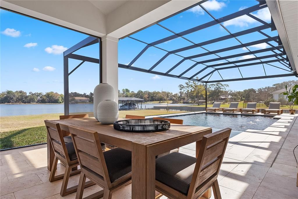 Activo con contrato: $2,800,000 (4 camas, 3 baños, 4036 Pies cuadrados)