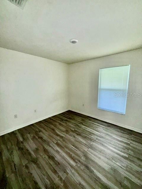 В аренду: $1,800 (3 спален, 2 ванн, 1229 Квадратных фут)