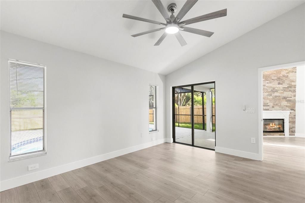 En Venta: $450,000 (3 camas, 2 baños, 1309 Pies cuadrados)