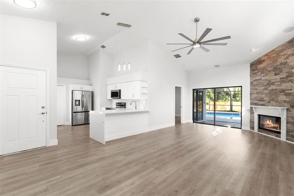 En Venta: $450,000 (3 camas, 2 baños, 1309 Pies cuadrados)