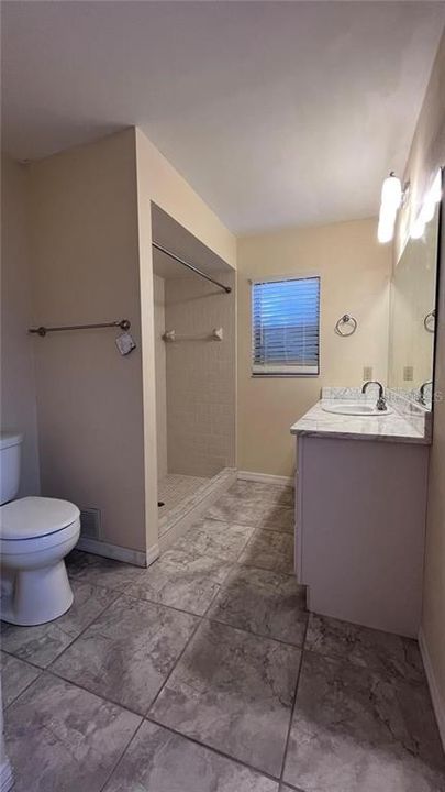 En Venta: $325,000 (2 camas, 2 baños, 1790 Pies cuadrados)