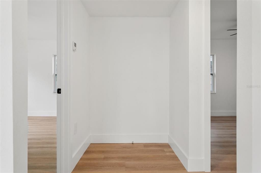 En Venta: $410,000 (3 camas, 2 baños, 1687 Pies cuadrados)
