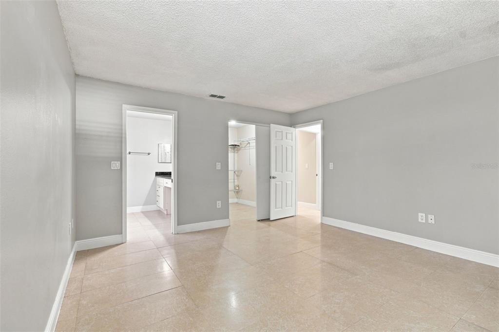 En Venta: $359,000 (3 camas, 2 baños, 1433 Pies cuadrados)