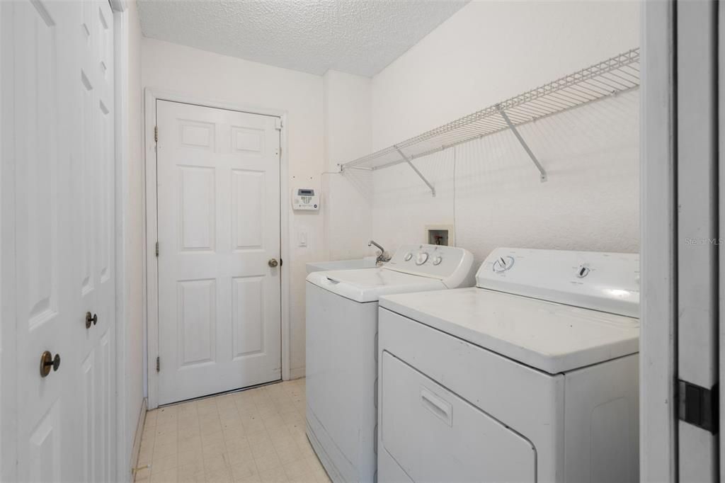 En Venta: $399,500 (3 camas, 2 baños, 1879 Pies cuadrados)