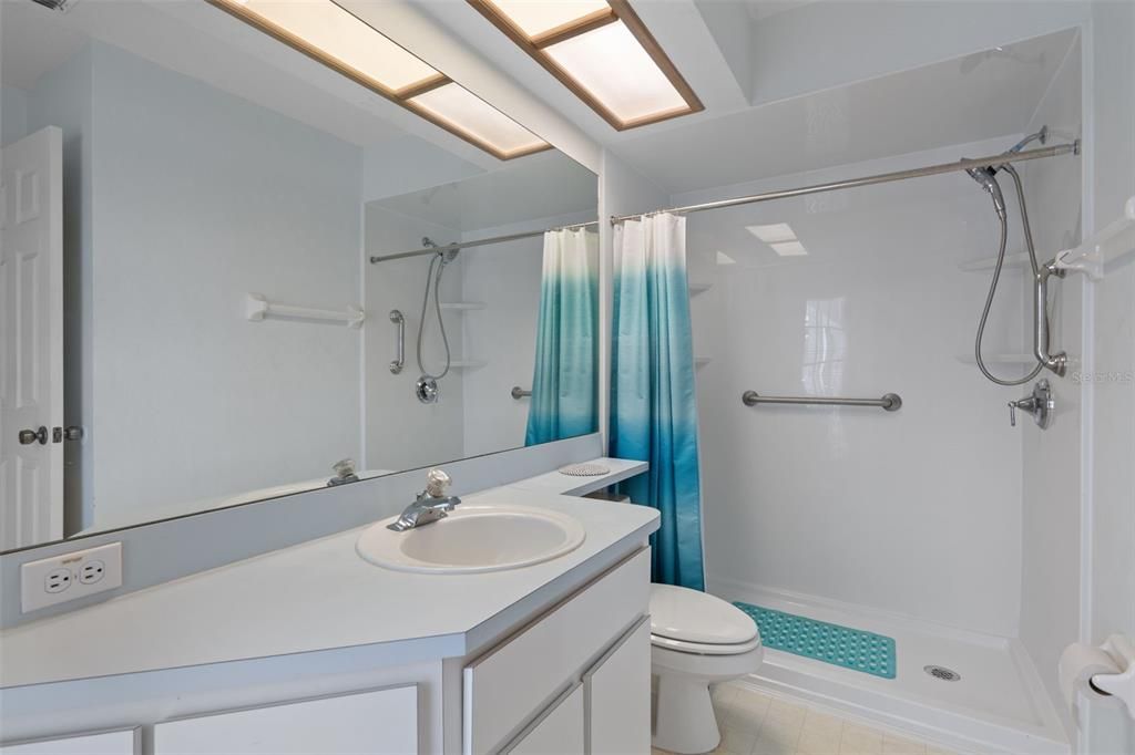 En Venta: $399,500 (3 camas, 2 baños, 1879 Pies cuadrados)