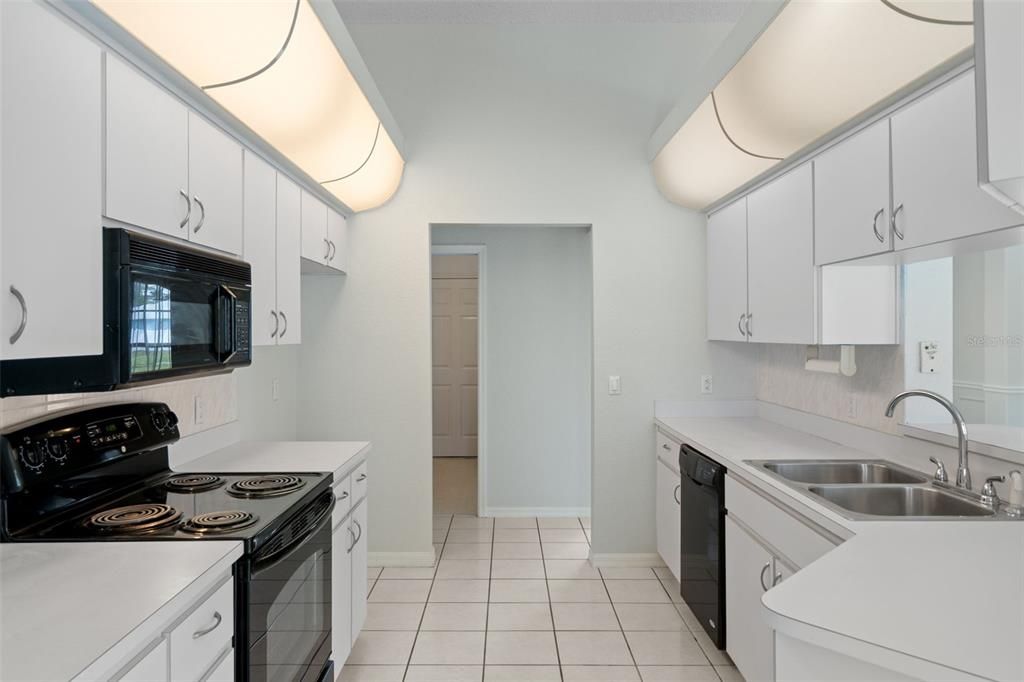 En Venta: $399,500 (3 camas, 2 baños, 1879 Pies cuadrados)
