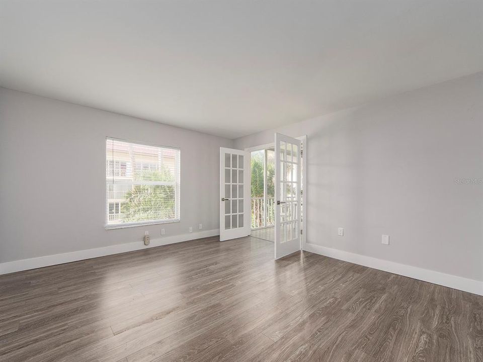 В аренду: $2,750 (2 спален, 2 ванн, 1090 Квадратных фут)