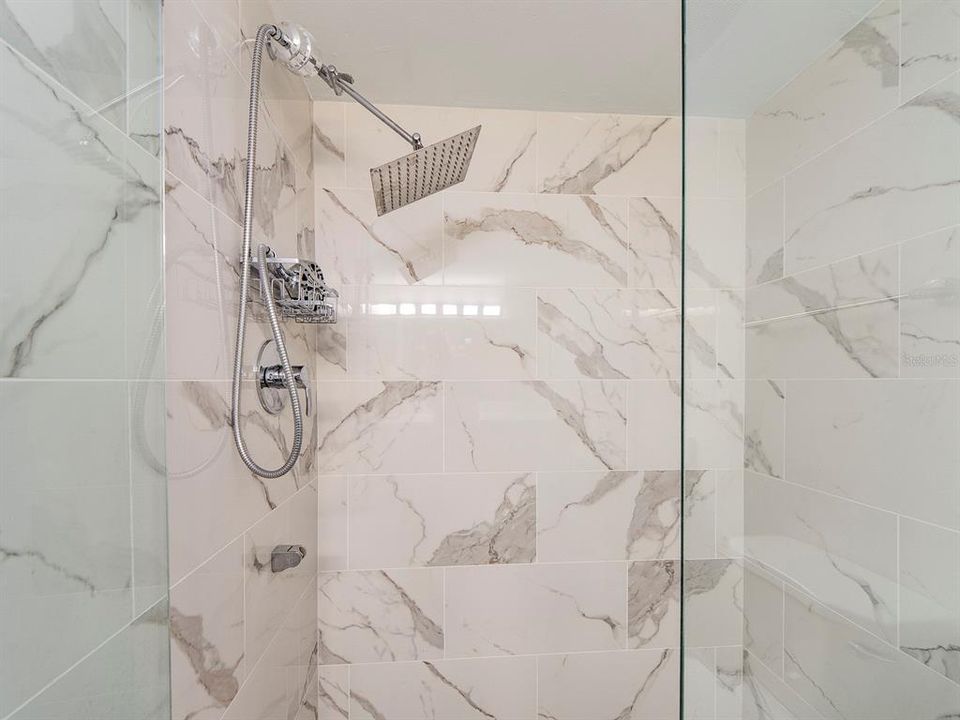 В аренду: $2,750 (2 спален, 2 ванн, 1090 Квадратных фут)