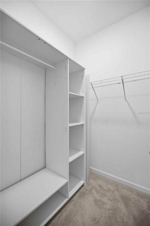 En Renta: $2,500 (4 camas, 3 baños, 2039 Pies cuadrados)