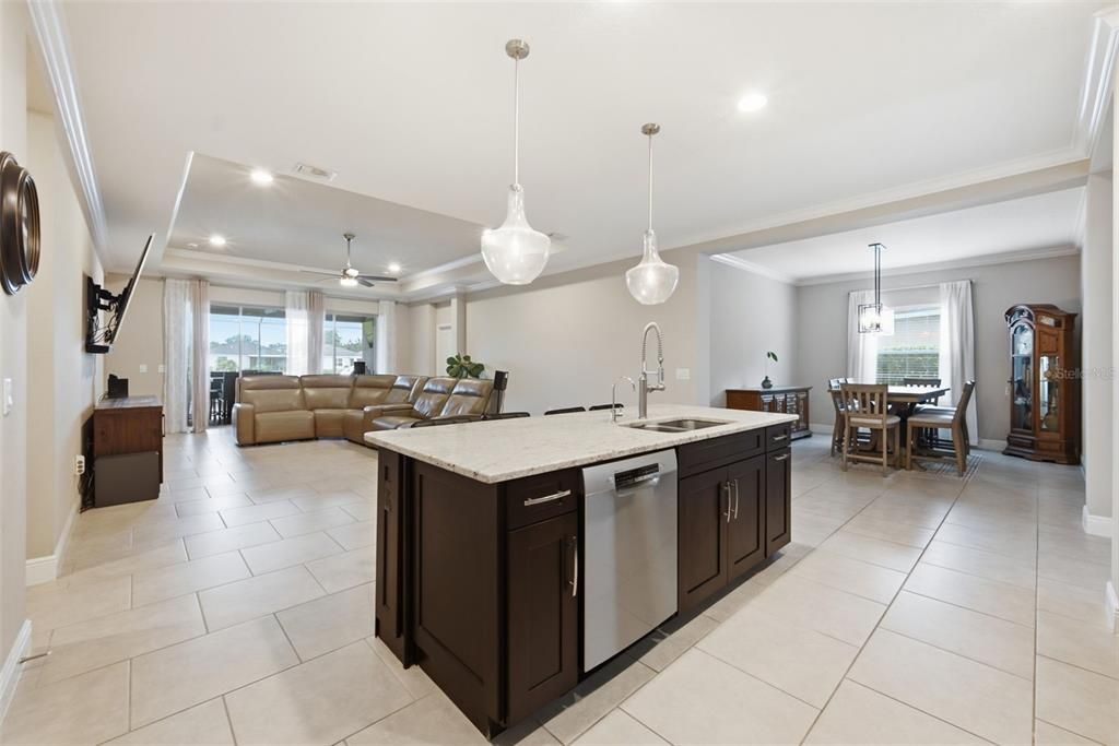 For Sale: $637,000 (4 beds, 3 baths, 2468 Square Feet)