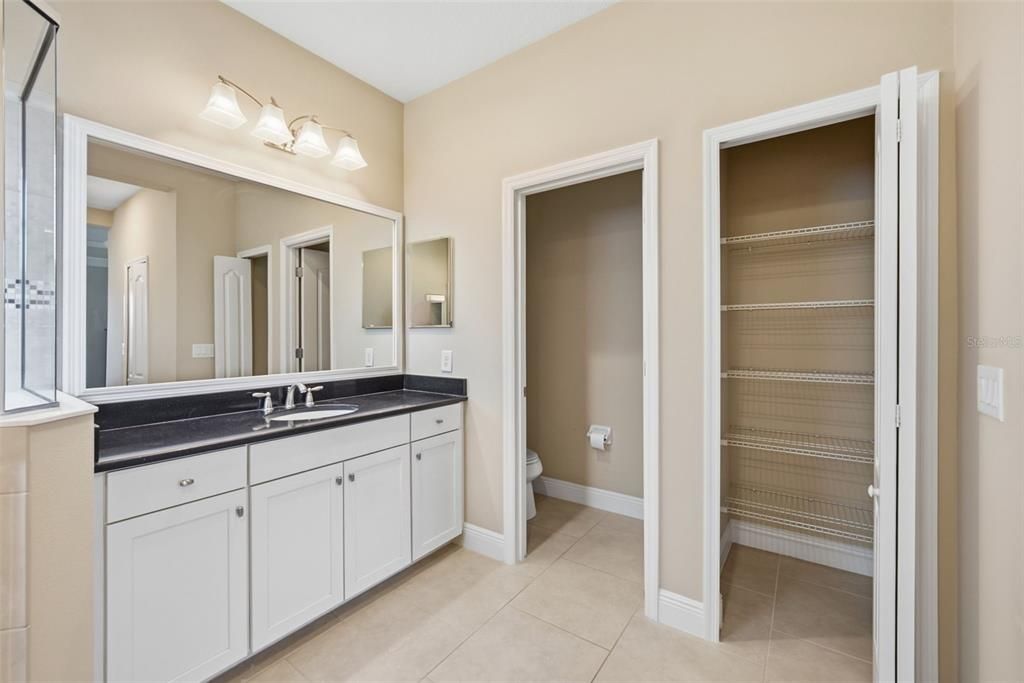 For Sale: $637,000 (4 beds, 3 baths, 2468 Square Feet)
