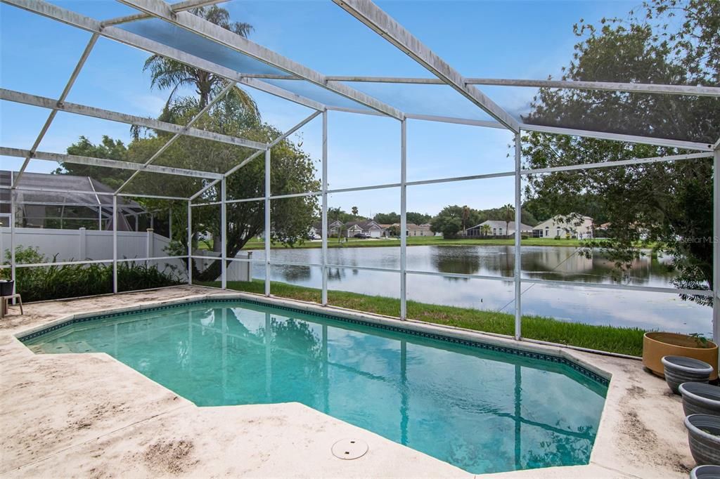 En Venta: $465,000 (4 camas, 3 baños, 1786 Pies cuadrados)
