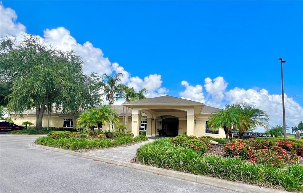 For Sale: $349,900 (3 beds, 2 baths, 1722 Square Feet)