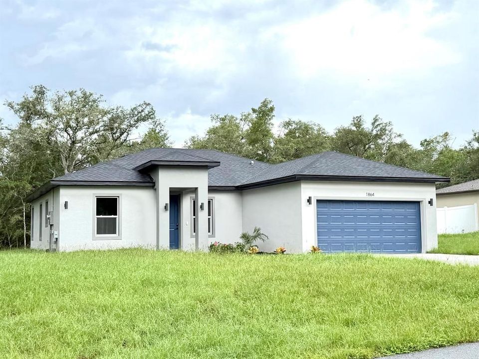 En Venta: $279,000 (4 camas, 2 baños, 1730 Pies cuadrados)